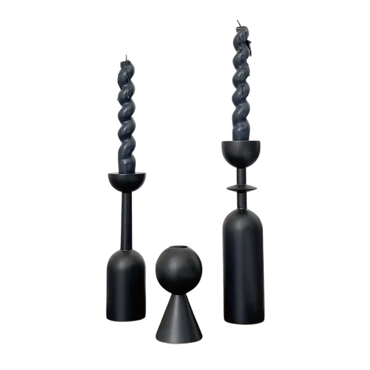 Geometriska Ljusstakar i Svart Trä