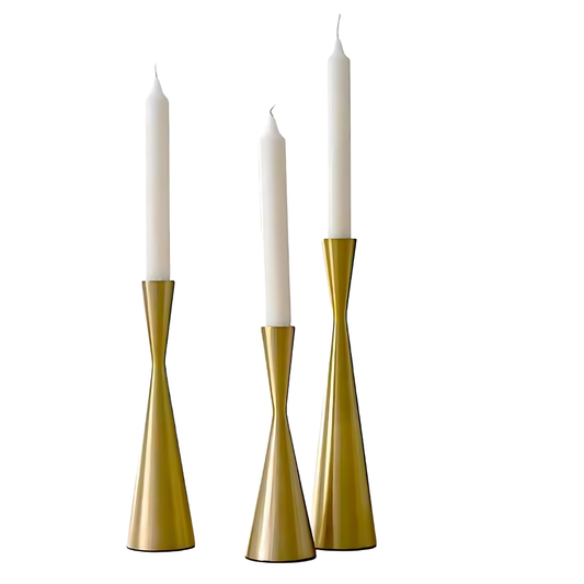 Ljusstakar i guldfärg – 3-set med modern och elegant design