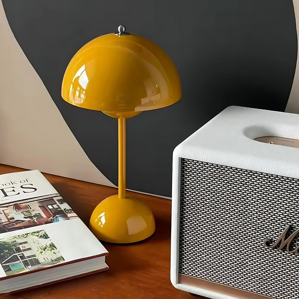 Ikonisk Retro Bordslampa – Flera Färger & USB-laddning
