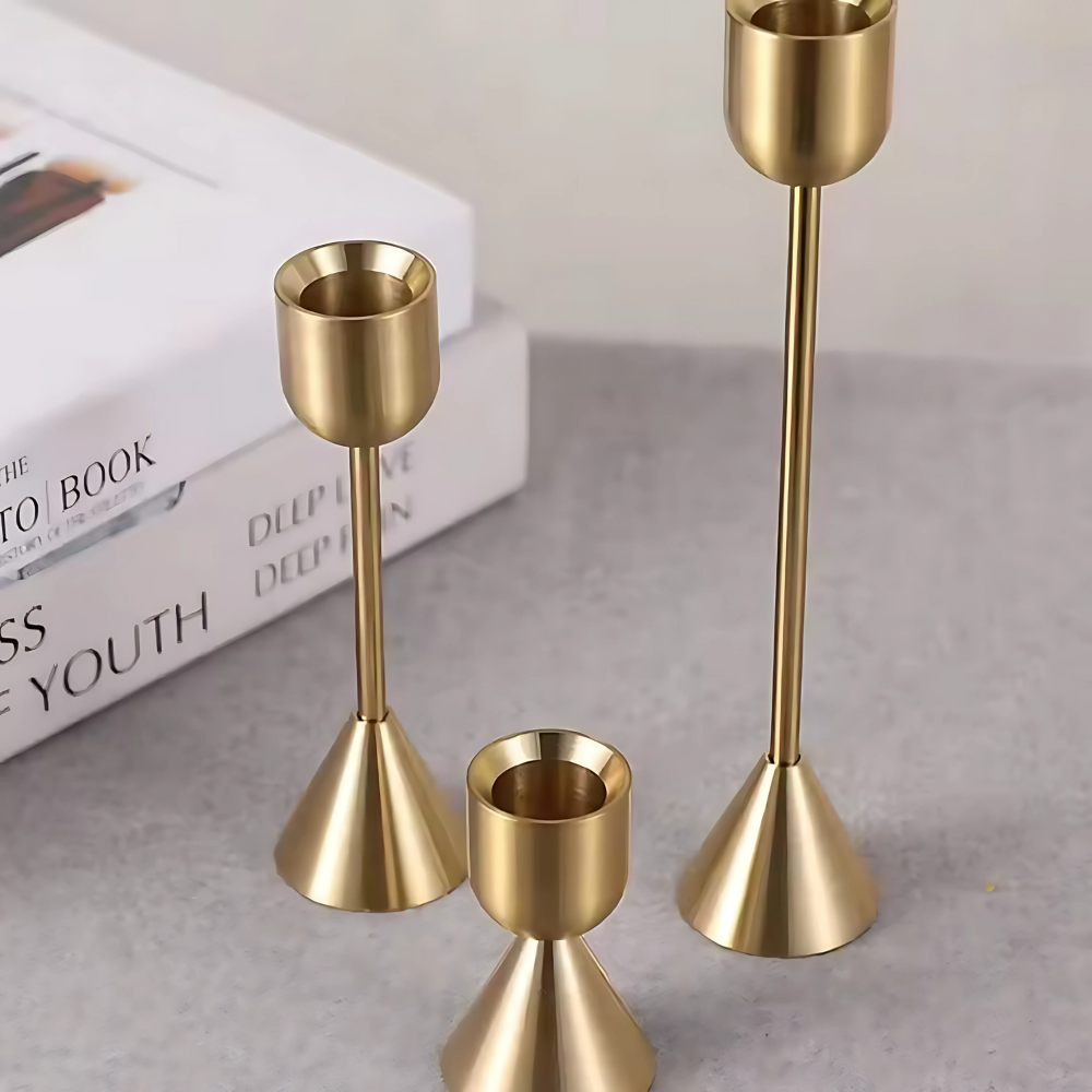 Guldfärgade Ljusstakar – 3-pack med Elegant Skandinavisk Design