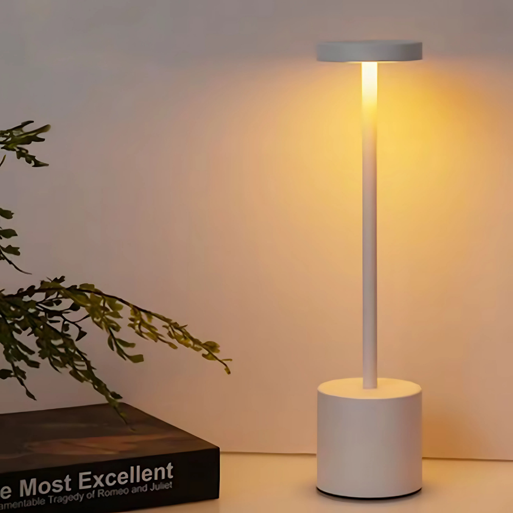 Elegant LED Bordslampa – Laddningsbar och Dimbara i Modern Design