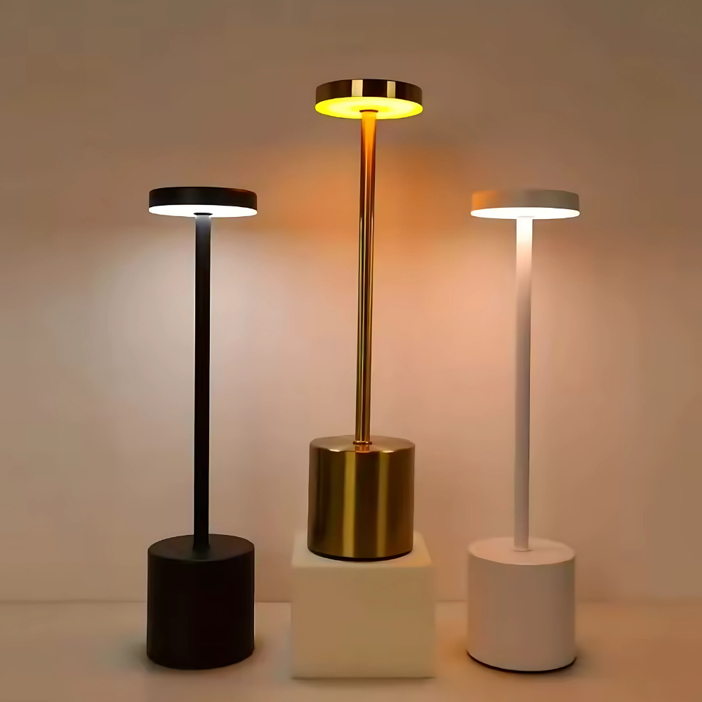 Elegant LED Bordslampa – Laddningsbar och Dimbara i Modern Design